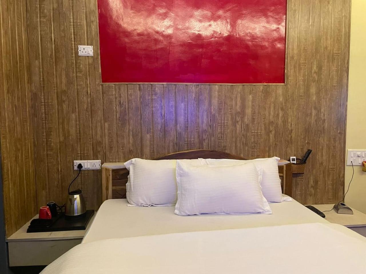 Wayfare Sp Resort Панвел Екстер'єр фото