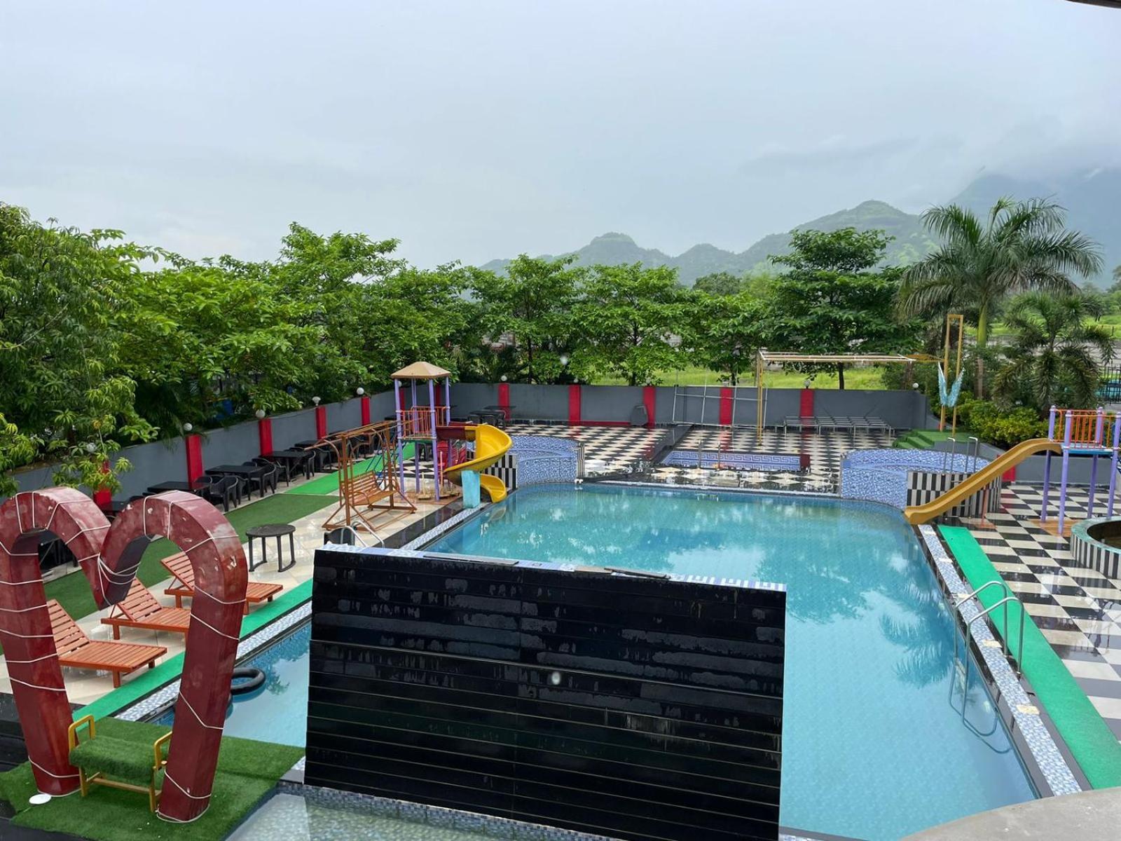 Wayfare Sp Resort Панвел Екстер'єр фото